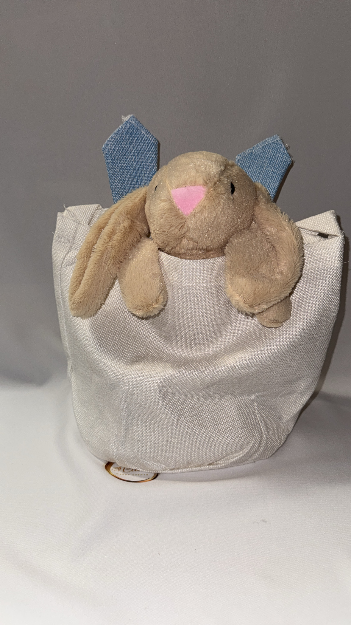 Sac de Pâques avec oreilles de lapin personnalisé + peluche lapin – Sac enfant pour chasse aux œufs – Image 4